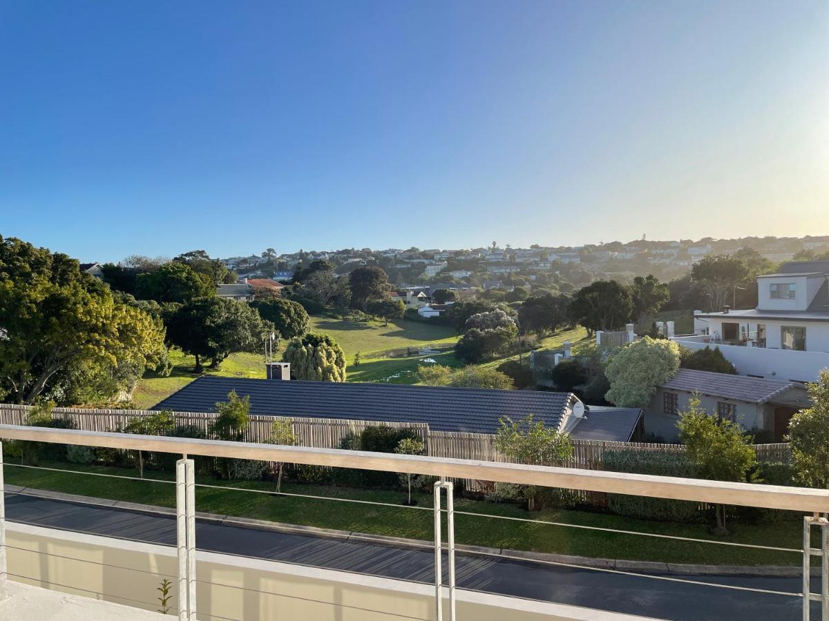 Villa Sunset - Brand New 200m From The